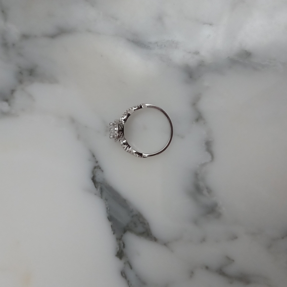 Engagement Ring Sterling Silver Cubic Zirconia Size 7 - Picture 6 of 16
